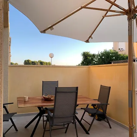 Apartament House *